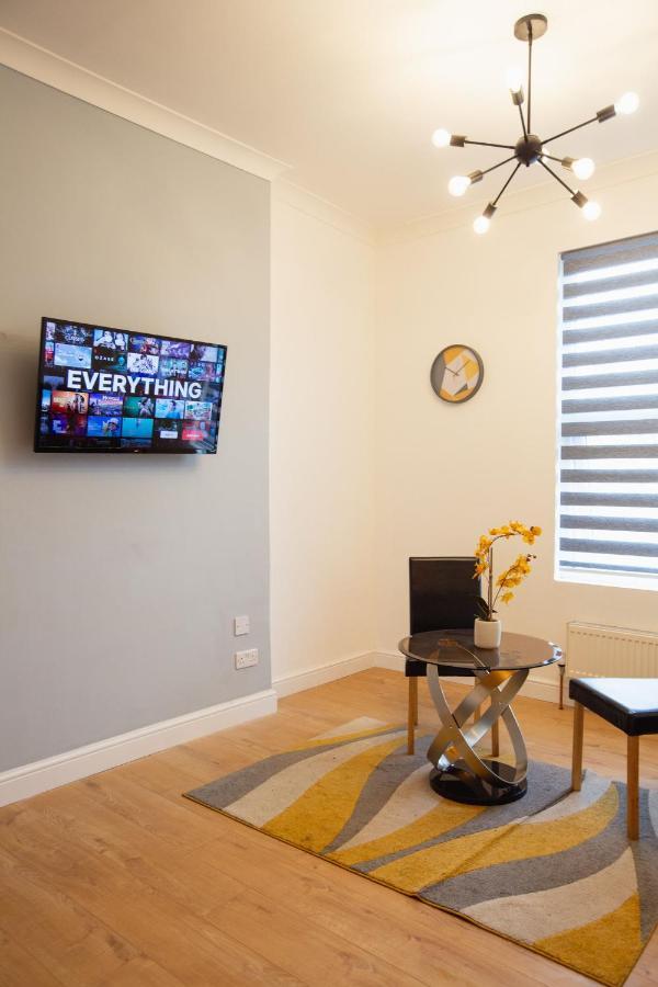 Cityhost - Leeds Apartments Beeston Hill 외부 사진